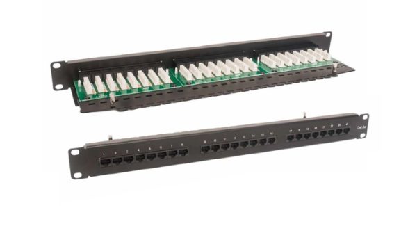 CCAS-PA5E-24UTP-O Panel kat. 5e UTP 24 x RJ-45 z półką